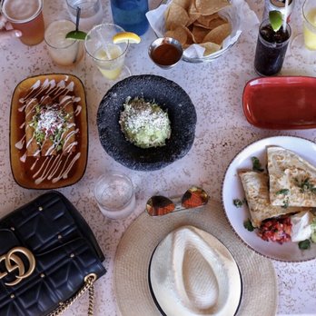 Cantina Beach - Mexican Near Me - Key Biscayne, Florida