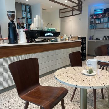 Cafe Myriade - Westmount - Inside - Coffee & Tea Near Me - Westmount, Quebec Cafe Myriade - Westmount - Inside - Coffee & Tea Near Me - Westmount, Quebec