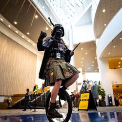 The Unipiper - The Unipiper performs inside the Oregon Convention Center