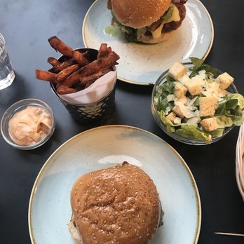 Gourmet Burger Kitchen - American Near Me - Dublin, D