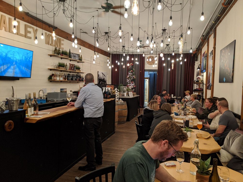 ANCHOR VALLEY WINE Wine Tasting Room 150 S Oregon St, Jacksonville