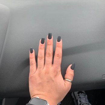 California Nail Salon - Nail Salons Near Me - Oshkosh, Wisconsin