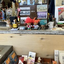 Coffee and Clothing - Coffee shop