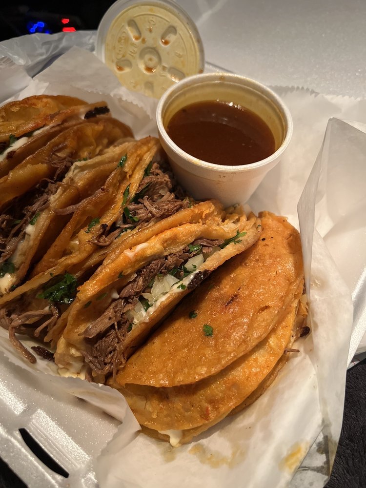 El Viejon Mexican Street Tacos