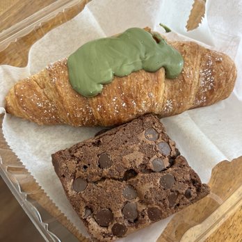 Brewology Coffee - Croissant Pistachio - Coffee & Tea Near Me - Huntington Station, New York