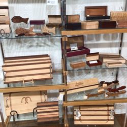 Cuckoos Roost - Many cutting and serving boards make great gifts