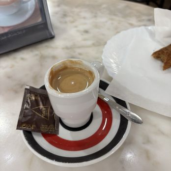 Café Royal - Pingado (espresso with bit of milk) - Pubs Near Me - Ponta Delgada, 20