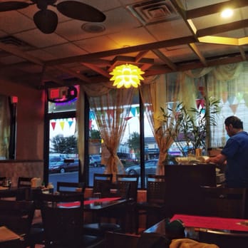 Binh Duong II - Inside the restaurant - Vietnamese Near Me - Hillside, New Jersey