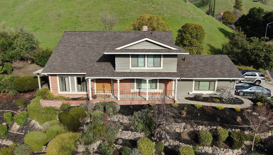 Slide of Freeman Roofing