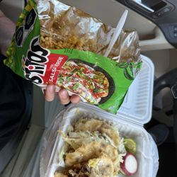 Tacos La Michoacana - Tostitos locos and gorditas