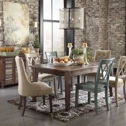Gardiner Wolf Furniture