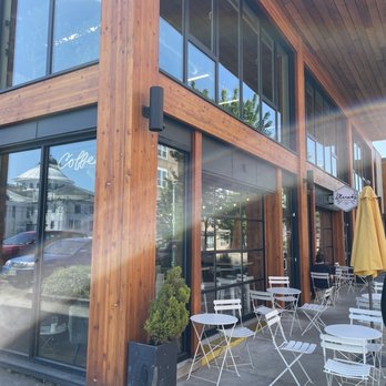 Meraki Coffee - Outside - Coffee & Tea Near Me - Eugene, Oregon