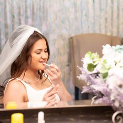 Pearls in the Pines Wedding & Event Venue - Bridal suit