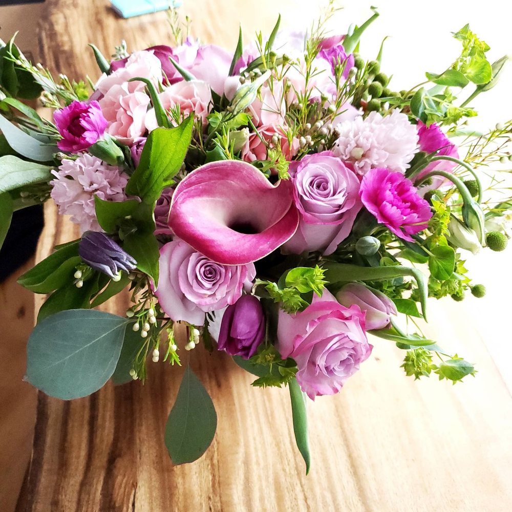 I think everyone deserves a bit of self care sometimes. I ordered this flowers thinking in my dear aunt and they did an amazing job.