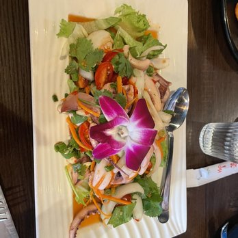 Monkey Thai Restaurant & Bar - Squid salad - Thai Near Me - Alameda, California