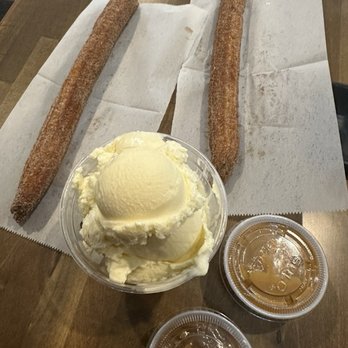 Churro Bros - Food Trucks Near Me - Meridian, Idaho