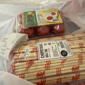 Kua Lao Thai Kitchen - Chopsticks and salted duck eggs - Laotian Near Me - Modesto, California