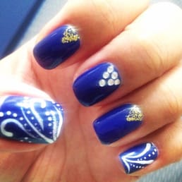Nails done by Mimi