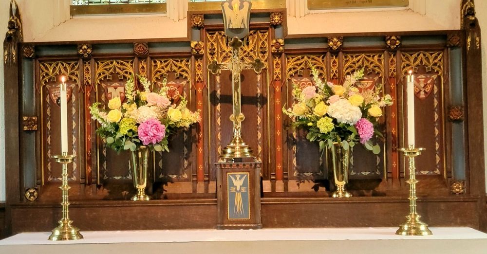 BEE & BLOSSOM Updated September 2024 20 Photos & 29 Reviews 675