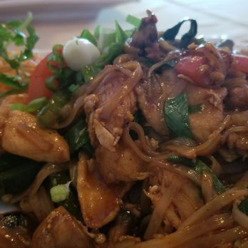 Libby's Thai Bistro - Drunken noodles very good. - Thai Near Me - St. Augustine, Florida