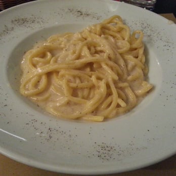 Antico Caffè del Moro - Spaghetti with Alfredo sauce - Cafes Near Me - Rome, RM Antico Caffè del Moro - Spaghetti with Alfredo sauce - Cafes Near Me - Rome, RM