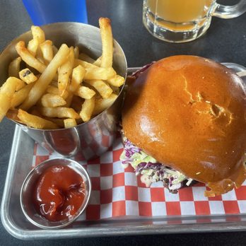 Heads And Tails Barbecue - Brisket sandwich and fries - Barbeque Near Me - Berkeley, California