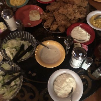 Babe's Chicken Dinner House - The lazy Susan - Chicken Shop Near Me - Roanoke, Texas