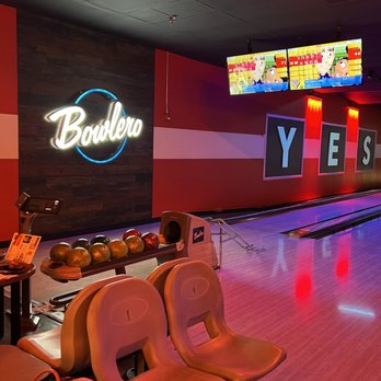Bowlero Fair Lawn - Bowling Near Me - Fair Lawn, New Jersey