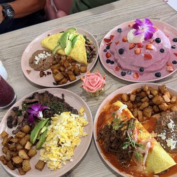 Vica's Cafe - Cafes Near Me - Chula Vista, California Vica's Cafe - Cafes Near Me - Chula Vista, California