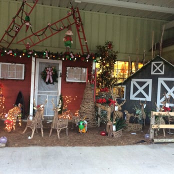 Louisiana Nursery - Gorgeous display and smells good too! - Nurseries & Gardening Near Me - Baton Rouge, Louisiana