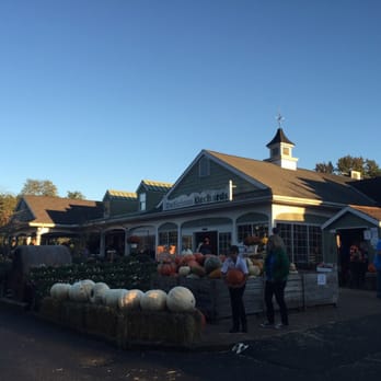 Delicious Orchards - Fruits & Veggies Near Me - Colts Neck, New Jersey