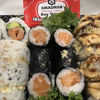 Toki Sushi Ramen - Very small salmon roll - Sushi Bars Near Me - Katy, Texas