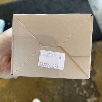 La Colombe - 1 month old stale coffee - Cafes Near Me - Los Angeles, California