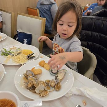 Golden Apple Buffet - Buffets Near Me - Papillion, Nebraska