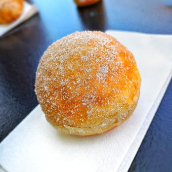Dolce Arte - Sourdough donut ball - Cafes Near Me - Chicago, Illinois Dolce Arte - Sourdough donut ball - Cafes Near Me - Chicago, Illinois