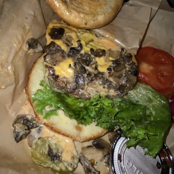 Native Grill & Wings - a cheeseburger with lettuce and tomatoes - New American Near Me - Mesa, Arizona Native Grill & Wings - a cheeseburger with lettuce and tomatoes - New American Near Me - Mesa, Arizona