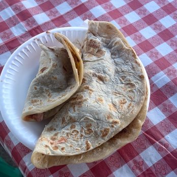 La Loncherita Catracha - Baleadas a su gusto - Food Trucks Near Me - Long Beach, California La Loncherita Catracha - Baleadas a su gusto - Food Trucks Near Me - Long Beach, California