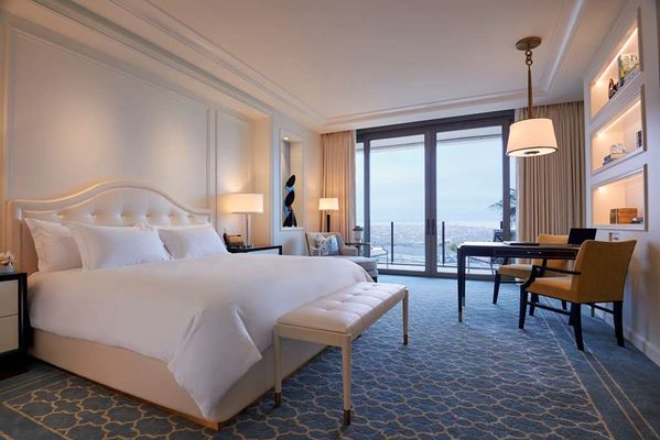 Waldorf Astoria Beverly Hills by null