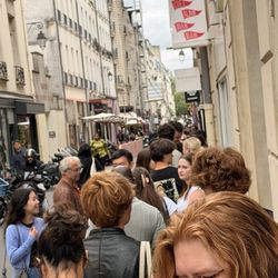 Chez Alain Miam Miam - The line