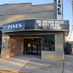The Pines Downtown - Outside