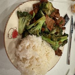 Beef and broccoli (small)