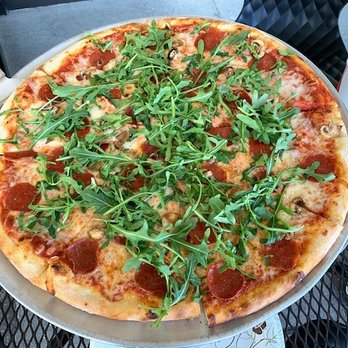 Hilo Pizza Company - 18-inch pizza with arugula topping - Pizza Near Me - Hilo, Hawaii Hilo Pizza Company - 18-inch pizza with arugula topping - Pizza Near Me - Hilo, Hawaii