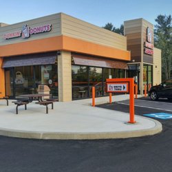Dunkin' - Dunkin Donuts located at 848 Kennedy Memorial Dr in Oakland, Maine