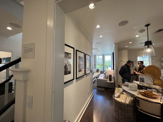 Williams-Sonoma by null