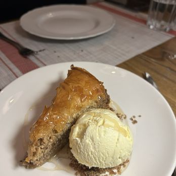 Stina - Baklava with ice cream - Pizza Near Me - Philadelphia, Pennsylvania Stina - Baklava with ice cream - Pizza Near Me - Philadelphia, Pennsylvania