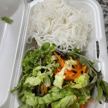 Pho 88 - This is large? More veggies than noodle. I measured it was about 3-4 spoons full. - Vietnamese Near Me - Bakersfield, California Pho 88 - This is large? More veggies than noodle. I measured it was about 3-4 spoons full. - Vietnamese Near Me - Bakersfield, California