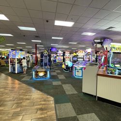 Chuck E. Cheese