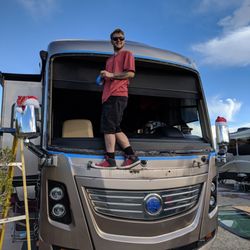 Krax Auto Glass