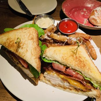 The Overpass Merchant - Chicken club - Gastropubs Near Me - Baton Rouge, Louisiana