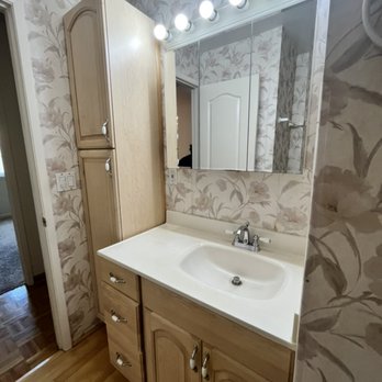 Heaven Cleaning Services - Bathroom - Home Cleaning Near Me Heaven Cleaning Services - Bathroom - Home Cleaning Near Me